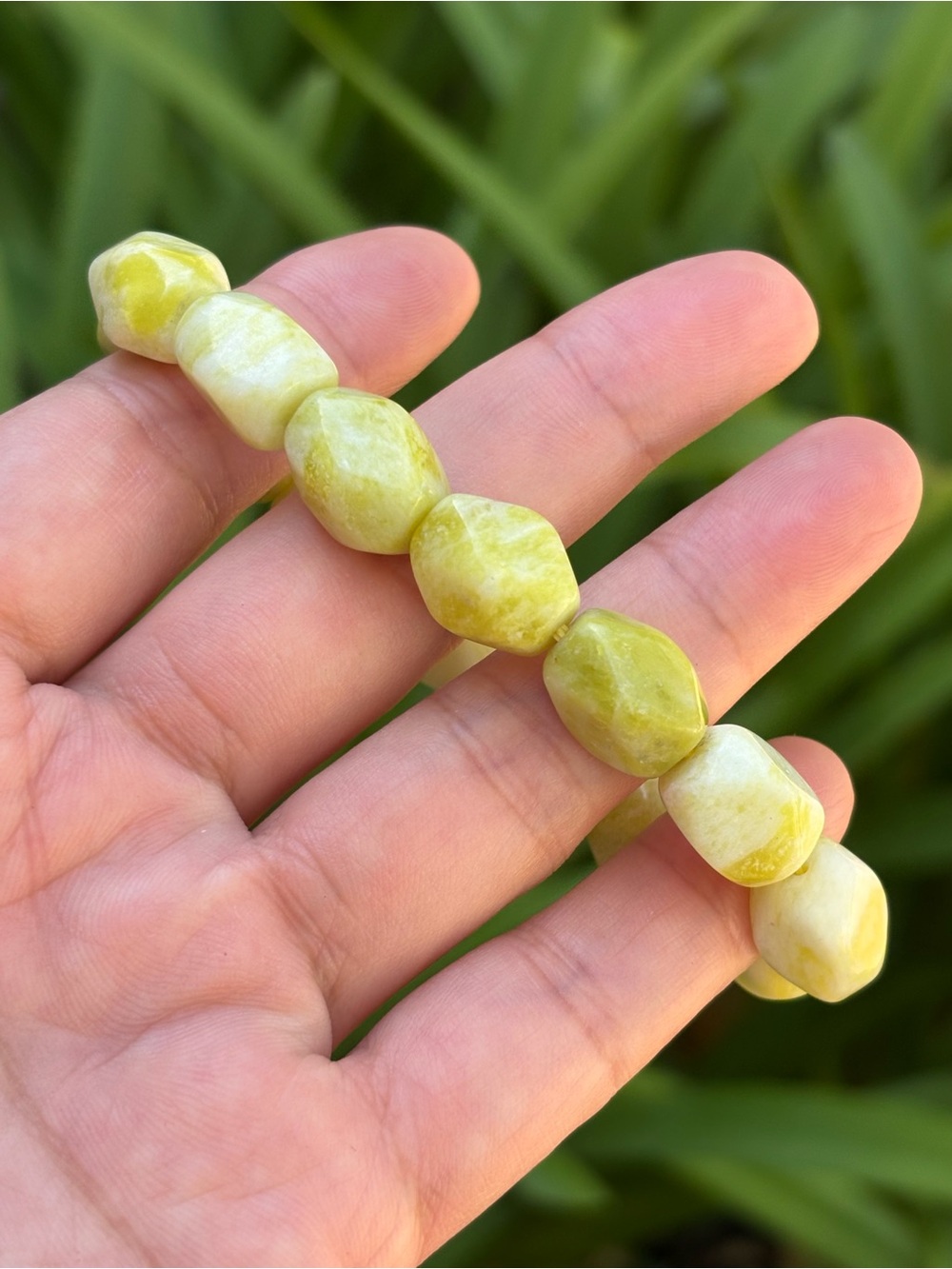 11mm Stretchable Faceted Yellow Jade Bracelet 2611 - Picture 5 of 7